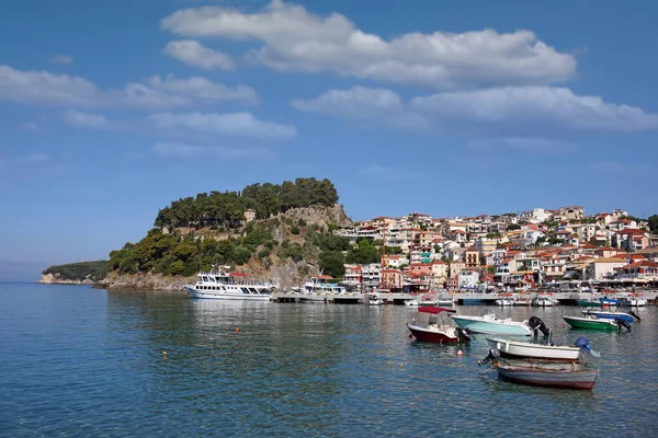 Gamla byggnader och slottet Parga Grekland — Stockfoto