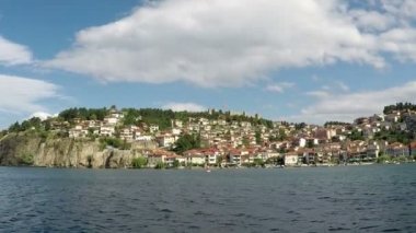 Ohri şehir göletten