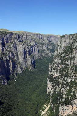 Vikos manzara Zagoria Pindos dağ Yunanistan geçit 