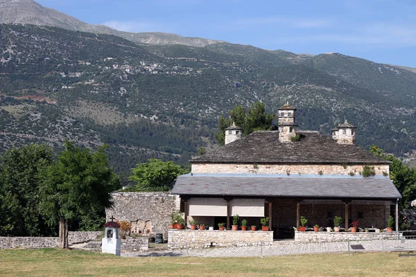 Vecchia casa in pietra Ioannina Grecia — Foto Stock