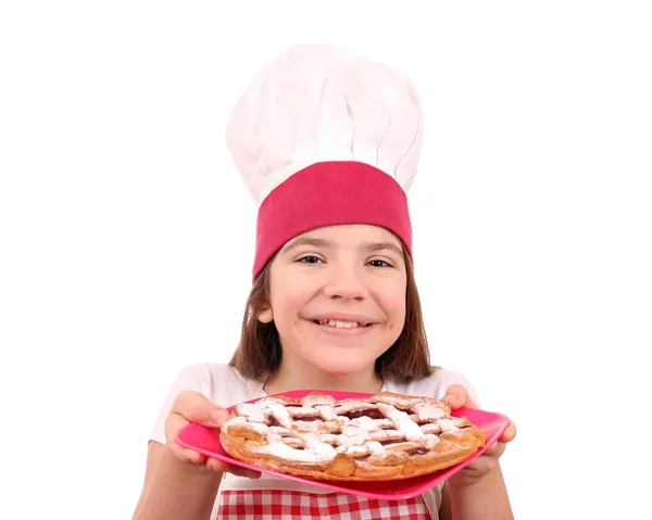 Felice cuoca bambina con dolce torta di ciliegie — Foto Stock