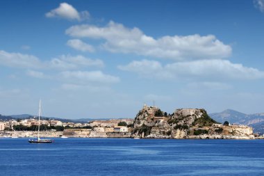 Eski kale Corfu town cityscape yaz sezonu