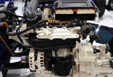 Araba doğal gaz lpg motoru 