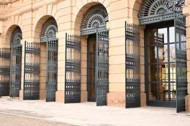 Eski bina girişi Viyana Avusturya