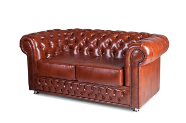 Deri Chester kahverengi kanepe beyaz üzerine izole