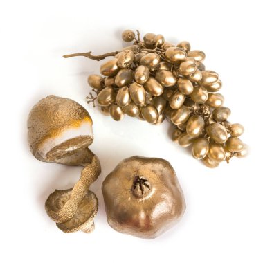 Altın egzotik meyve