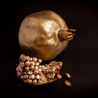 Altın egzotik meyve