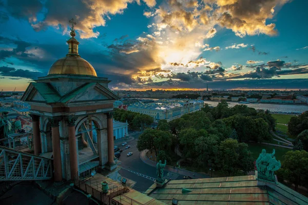 Захід Сонця Вид Собору Святого Ісаака Санкт Петербурзі Росія — стокове фото