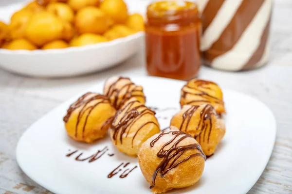 Small Dessert Donuts Chocolate Frosting Jam — Stock Photo, Image