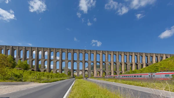 VALLE MADDALONI ACQUEDOTTO CAROLINO