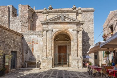 ERICE CENTRO Hikayesi