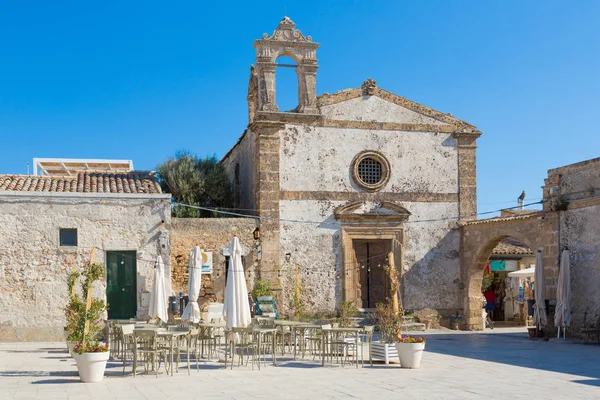 Marzamemi Sicilya Köyü