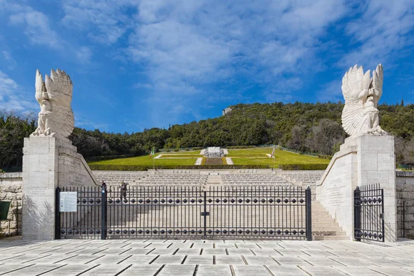 Montecassino Şehitliği