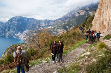 Sentiero Degli Dei, İtalya - 14 Ocak 2018: Agerola Amalfi Coast, 