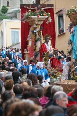 Procida, İtalya - Nisan 11, 2009 - Procida'nın Good Friday alayı olduğunu Campania en ünlü Paskalya'nın kutlama: 