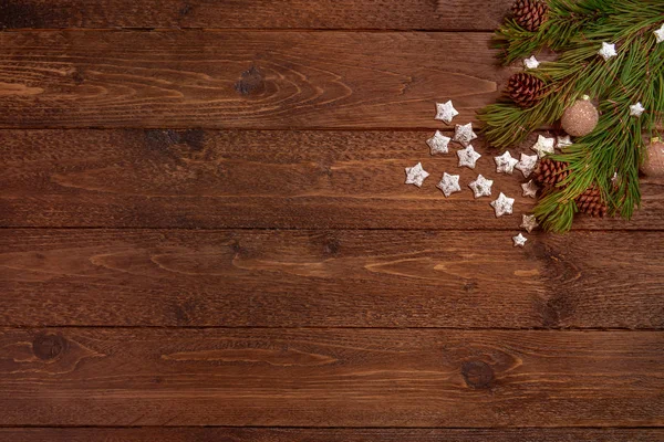 Kerst Nieuwjaar Decoratie Achtergrond Spar Takken Met Kegels Ballen Sterren — Stockfoto