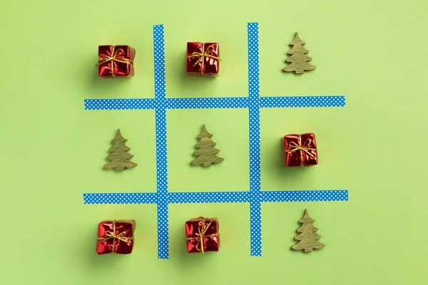 Ano Novo Tic Jogo Tac Toe Isolado Fundo Verde Natal — Fotografia de Stock