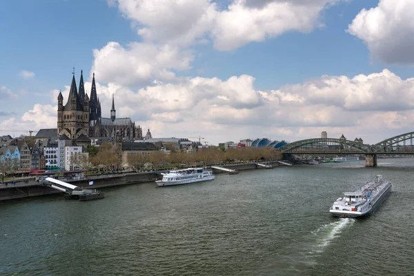 Skyline Keulen Zomer Langs Rijn Noordrijn Westfalen Duitsland — Stockfoto