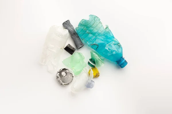 Купа Пластикових Сміття Ізольовані Білому Тлі — стокове фото