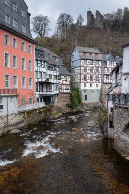 Monschau 'nun eski bir parçası, Eifel, Almanya