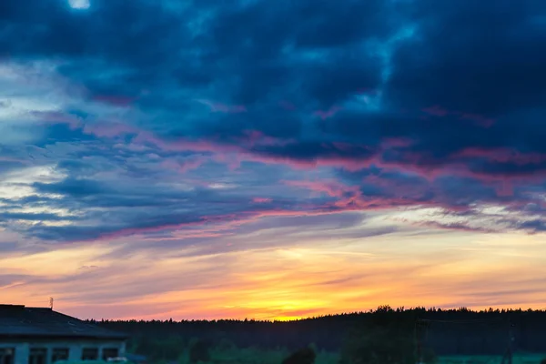 Puesta de sol en el río — Foto de Stock