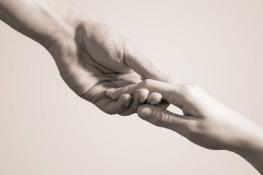 Yardım eli uzatıyorum. Şefkat, merhamet ve sevgi kavramı..