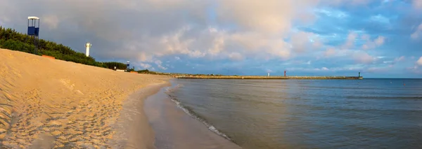 A warerbreak, Baltic sea — Stock Photo, Image