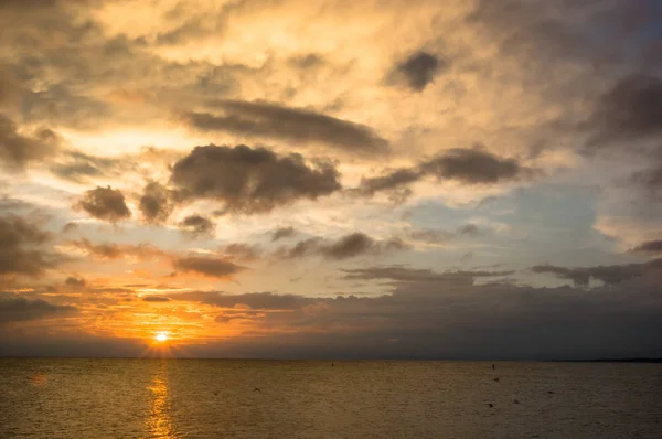 Puesta de sol en el mar Báltico Fotos de stock