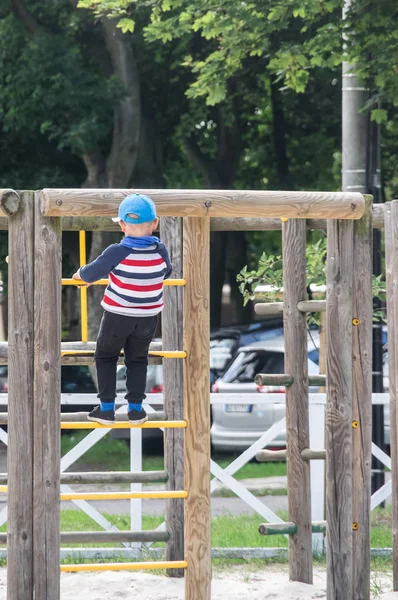 Fun at playground — Stock Photo, Image