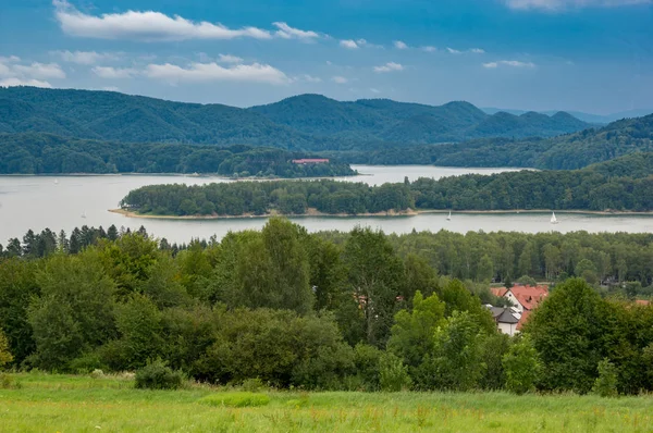 Un lago Solina, Bieszczady —  Fotos de Stock