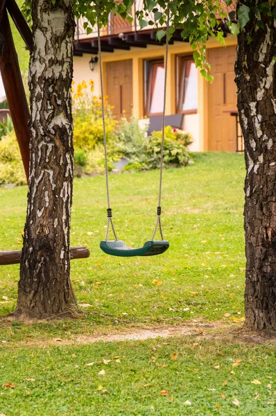 Hanging Bench Beetwen Trees — Stock Photo, Image