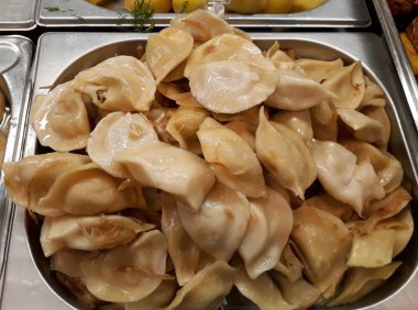 Pişmiş köfte patates ile