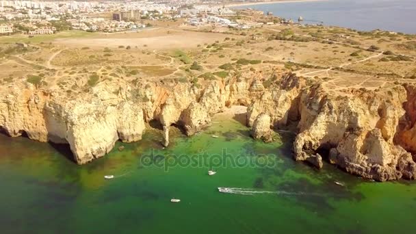 Impresionante vista de la costa tropical — Vídeos de Stock