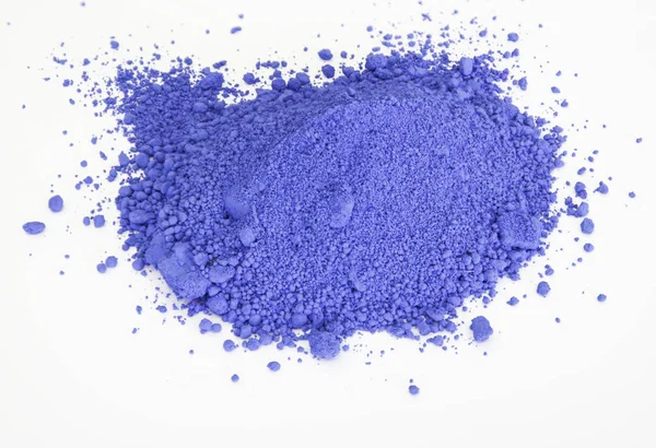 Ultramarine pigment isolated over white — Stock Photo, Image