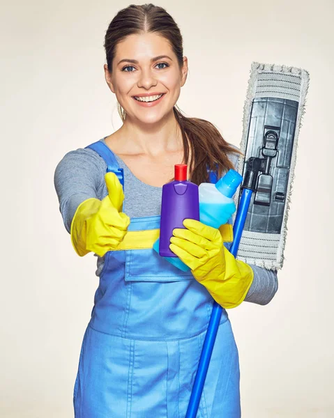 Kobieta czyszczenia firmy pracownika gospodarstwa sprzęt do czyszczenia hou — Zdjęcie stockowe
