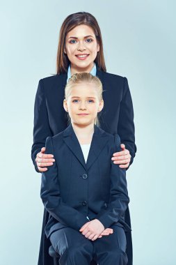 B2b konsept fotoğraf ile küçük ve büyük peole.