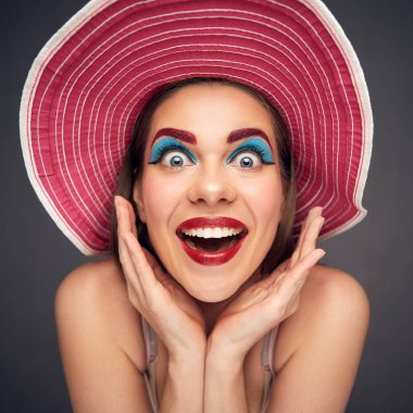 Yüz kadar duygusal deli kadın portresi kapatın 