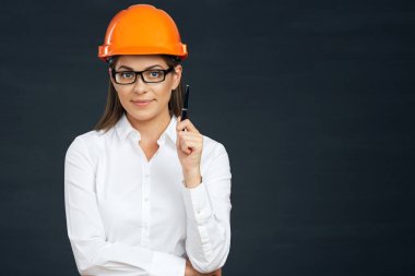 Kadın Oluşturucusu'nda korumak kask 