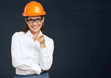 İş kadın mühendis işaret parmak kamera. 