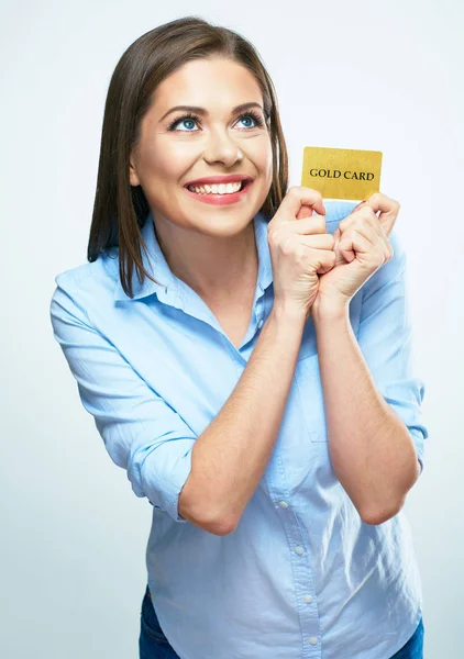 Frau mit Kreditkarte — Stockfoto