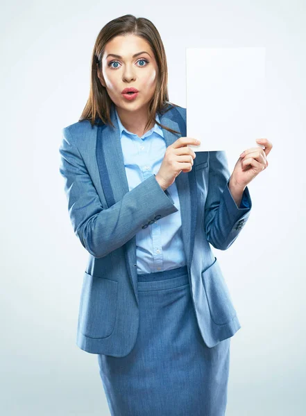 Surprised woman blank board show. — Stock Photo, Image