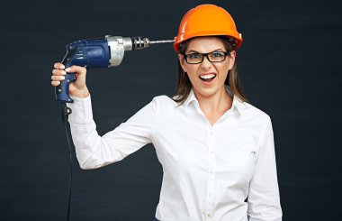 deli işkadını matkap aracı holding