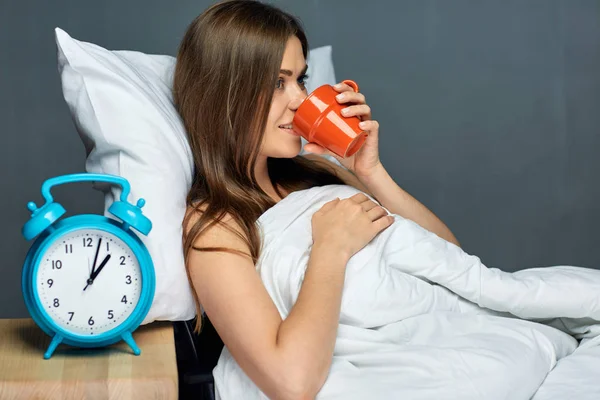 Awakening Woman Drinking Coffee Red Cup While Lying Blanket Morning — Stock Photo, Image