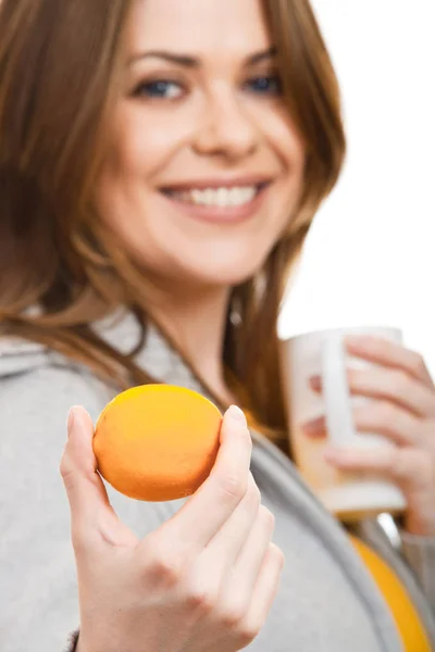 Beautiful Smiling Woman Holding Lemon Cup Isolated White Background — Stock Photo, Image