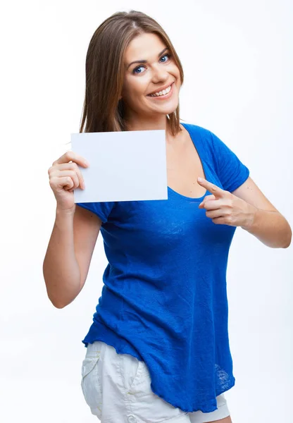 Sorridente Giovane Donna Affari Mostrando Cartello Bianco Isolato Sfondo Bianco — Foto Stock