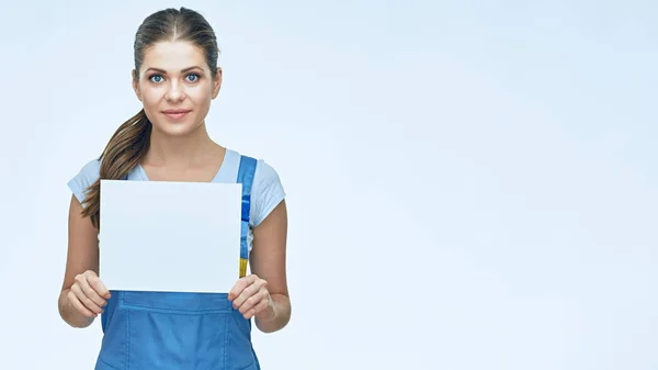 Smiling Woman Builder Holding Advertising Banner White Background — Stock Photo, Image
