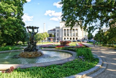 Ulusal Tiyatro, Opera ve Park