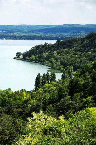 Paisaje de la península de Tihany en el lago Balaton — Foto de Stock