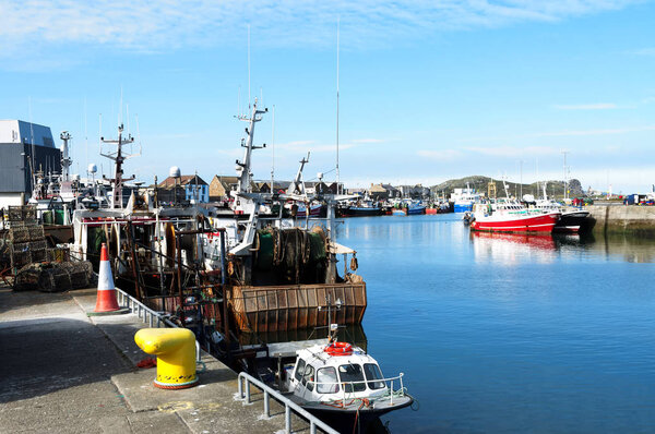 Рыболовные суда в Хоуте (Дублин), Ирландия в мае 2016 года
