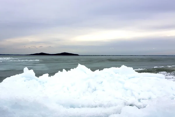 Buz Üzerinde Lake Balaton Macaristan — Stok fotoğraf